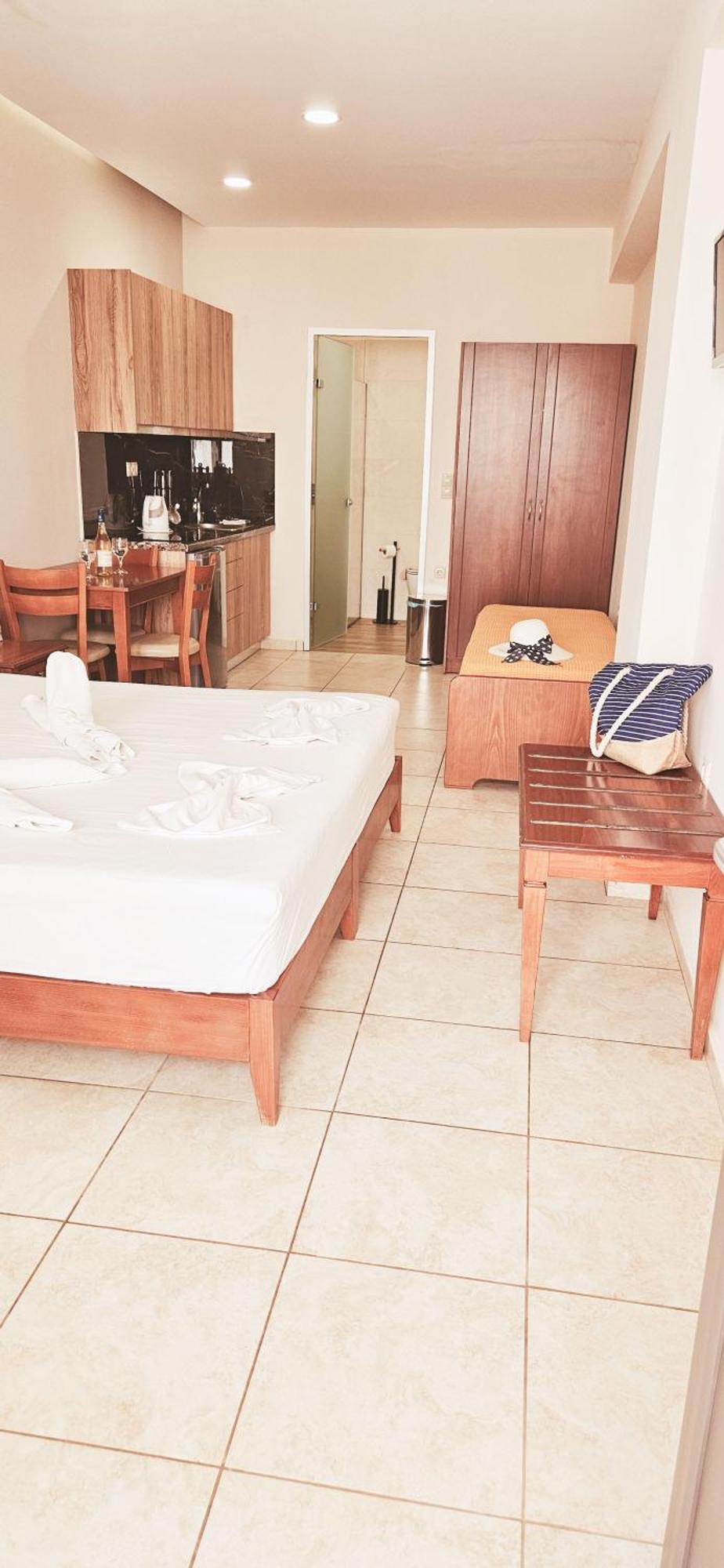 Kalimera Hotel Агия-Марина Экстерьер фото
