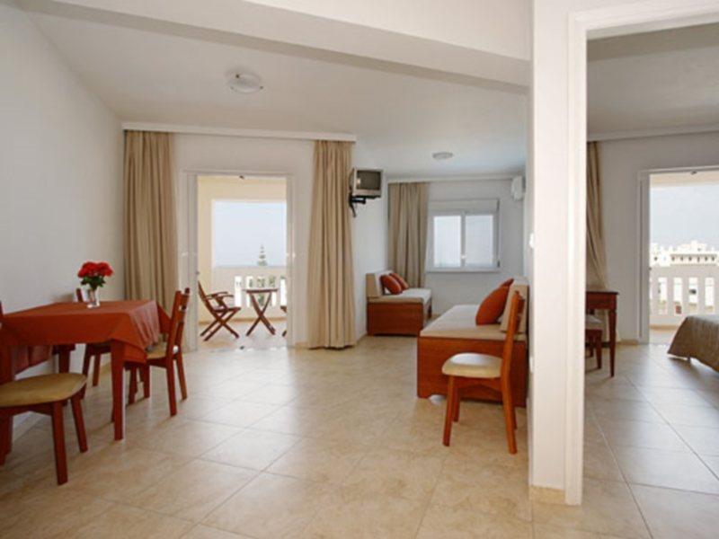 Kalimera Hotel Агия-Марина Экстерьер фото